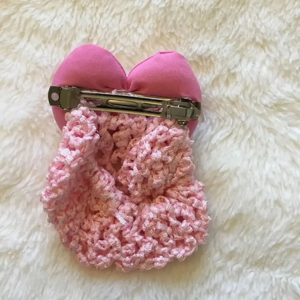 Vintage-Hello Kitty Pink Crochet Oversize Wrap Hair Clip